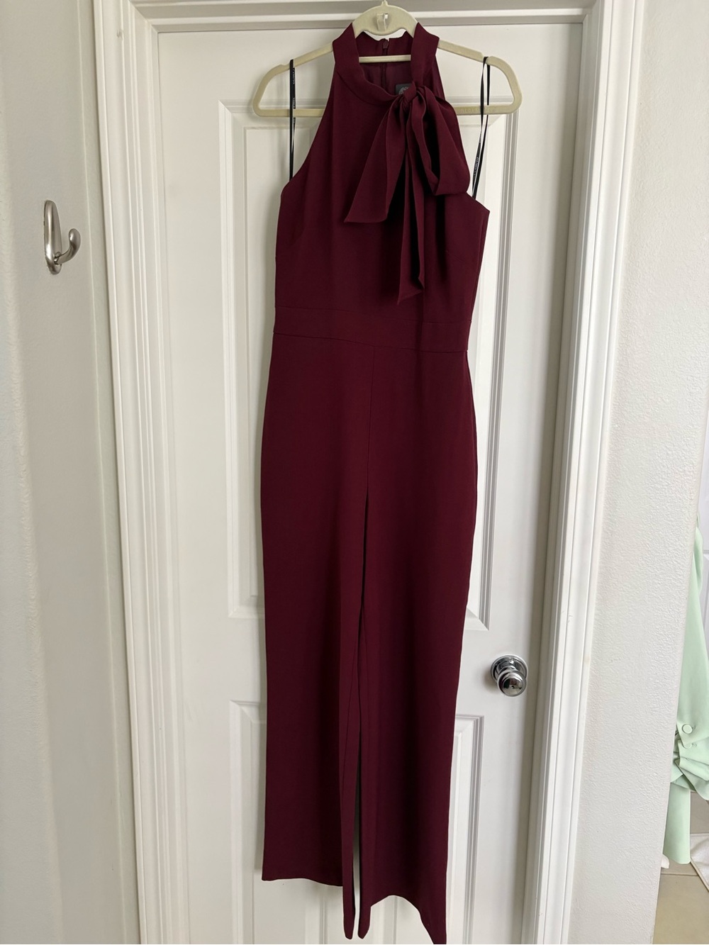 EUC Vince Camuto Kors Bow Neck Jumpsuit with Halter Neck in Burgundy, 6
